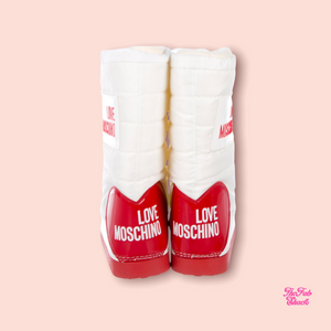 Love Moschino red heart moon boots
